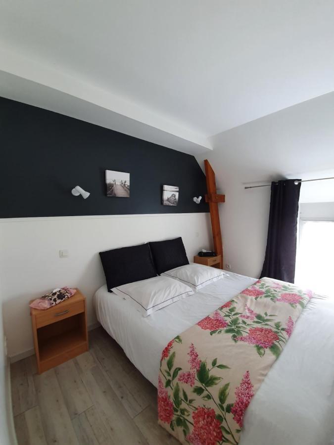 Hotel - Restaurant L'Hortensia Noyalo Dış mekan fotoğraf