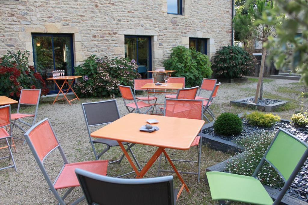 Hotel - Restaurant L'Hortensia Noyalo Dış mekan fotoğraf